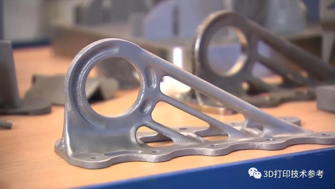 连续纤维+热塑性塑料，空客正在开发代替钛合金的3D打印高强复合材料支架