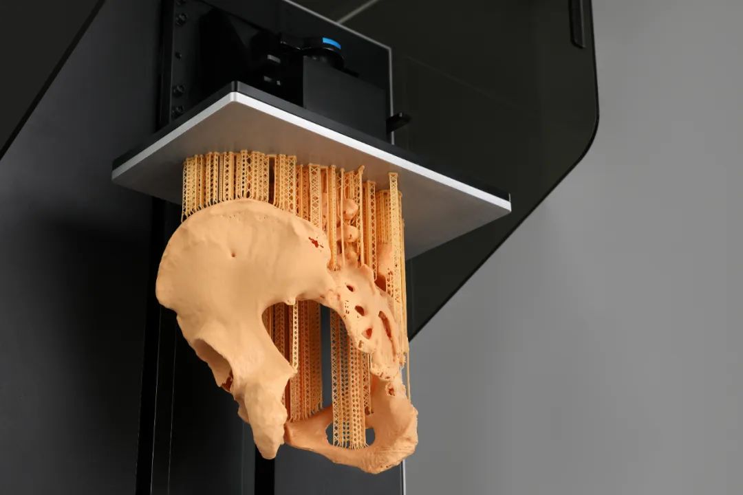 大幅面、高精度和高效率！铼赛智能打破专业级DLP 3D打印机天花板