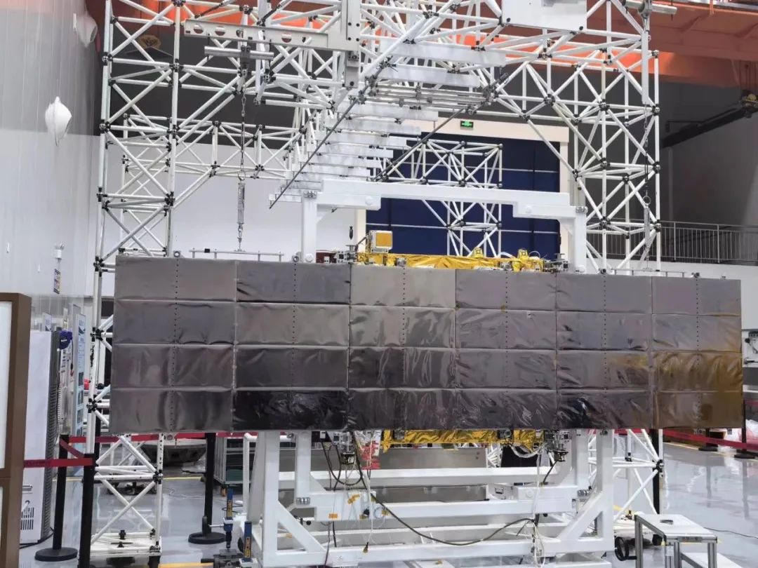 米级！国内在轨应用最大3D打印卫星结构，铂力特再突破！